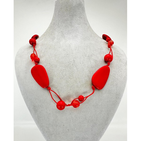 Kırmızı Taşlı Kolye